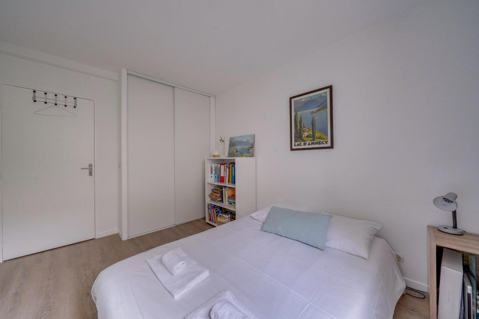 Pleasant Flat In Bordeaux With Terrace And Parking Leilighet Eksteriør bilde